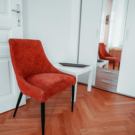 Raimond Apartment Ottakring Top 14 Vienna Exterior photo