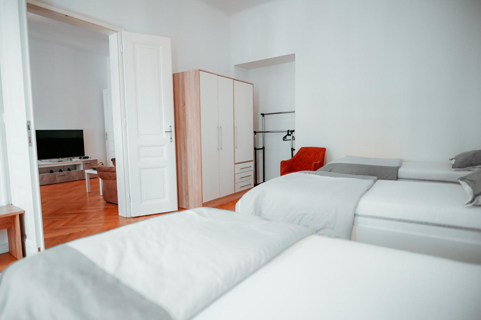 Raimond Apartment Ottakring Top 14 Vienna Exterior photo