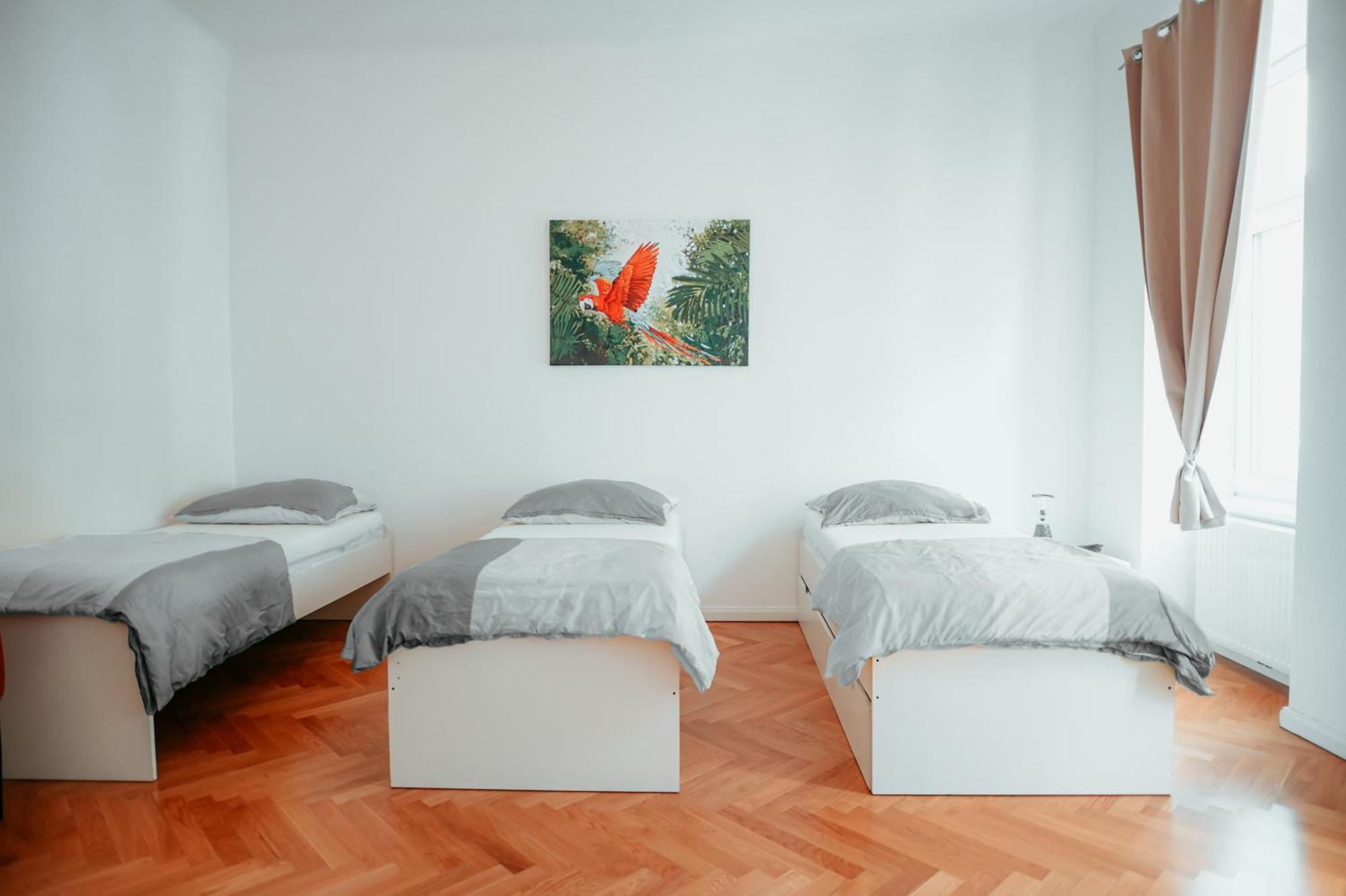 Raimond Apartment Ottakring Top 14 Vienna Exterior photo